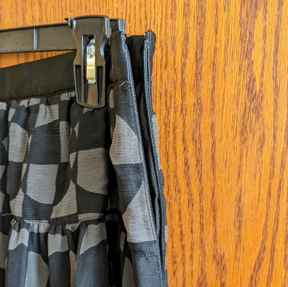 Essentiel 100% Silk Tiered Skirt 38 - Picture 3 of 5